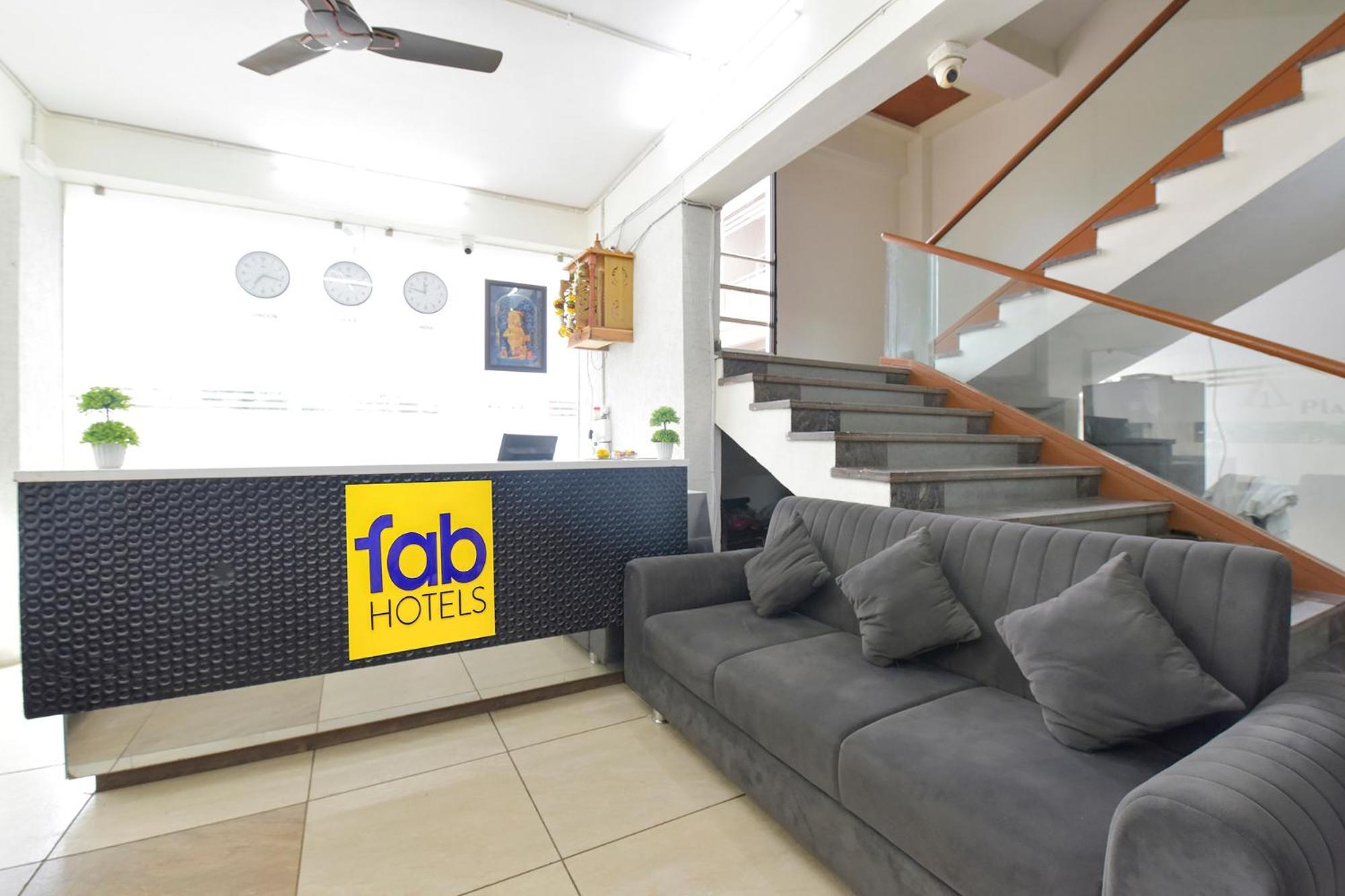 Fabhotel A1 Plaza Ахмедабад Экстерьер фото
